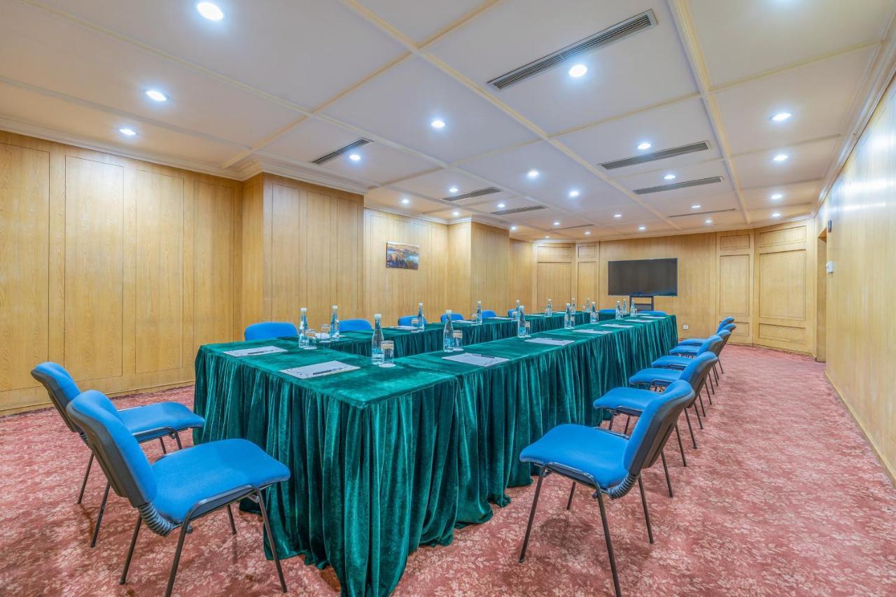 Baoding Zhong Yin Hotel Dış mekan fotoğraf