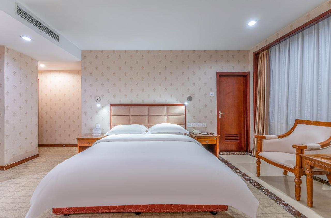 Baoding Zhong Yin Hotel Dış mekan fotoğraf